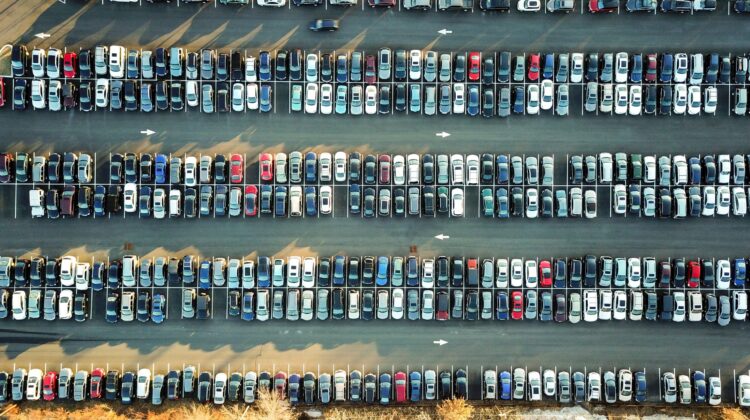 Gdzie parkować w Mielnie?