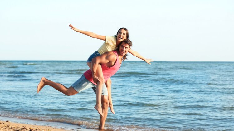 Powody, dla których warto wybrać się wiosną nad morze